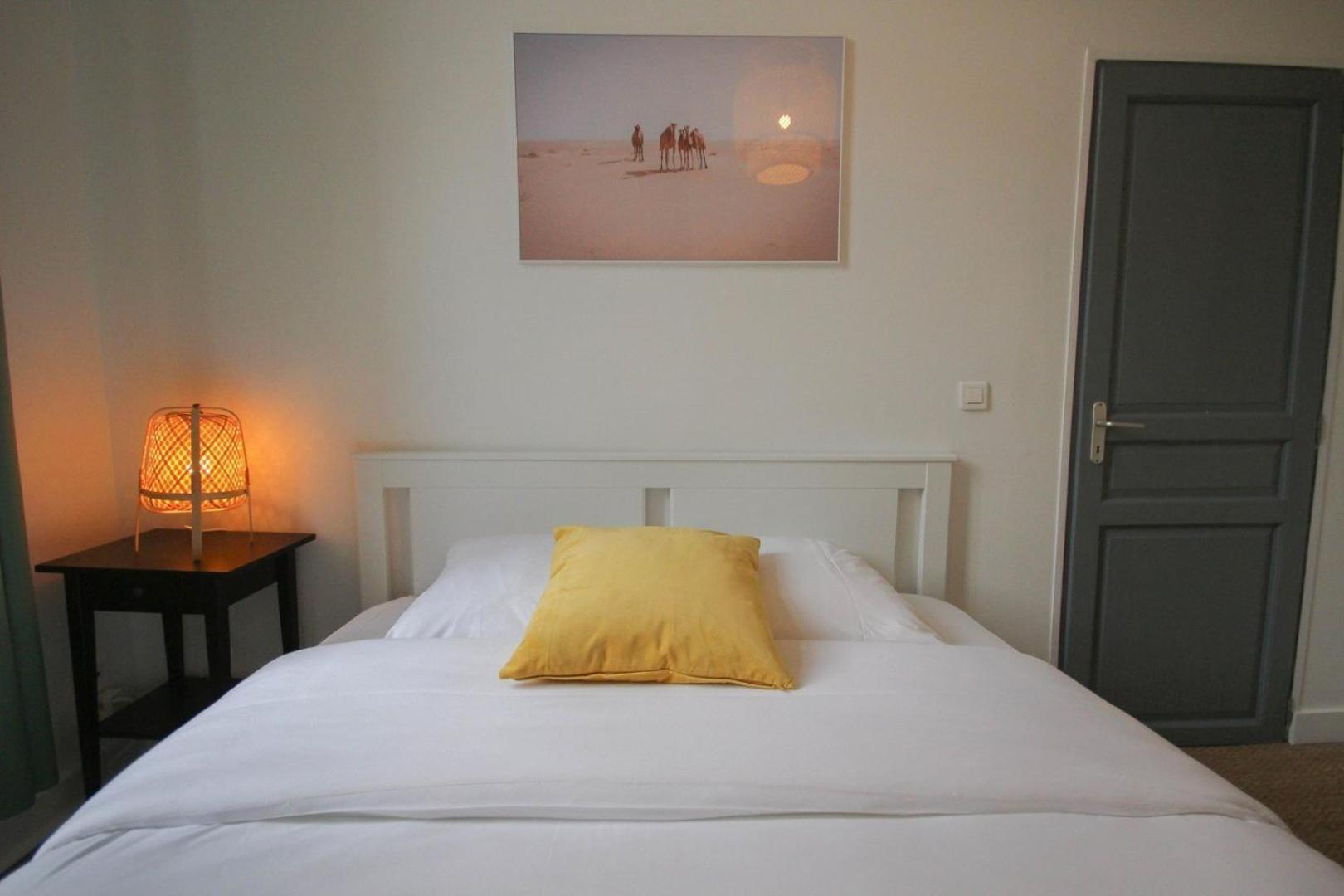 2-Bedroom Flat + Private Car Park. Lille Exterior photo