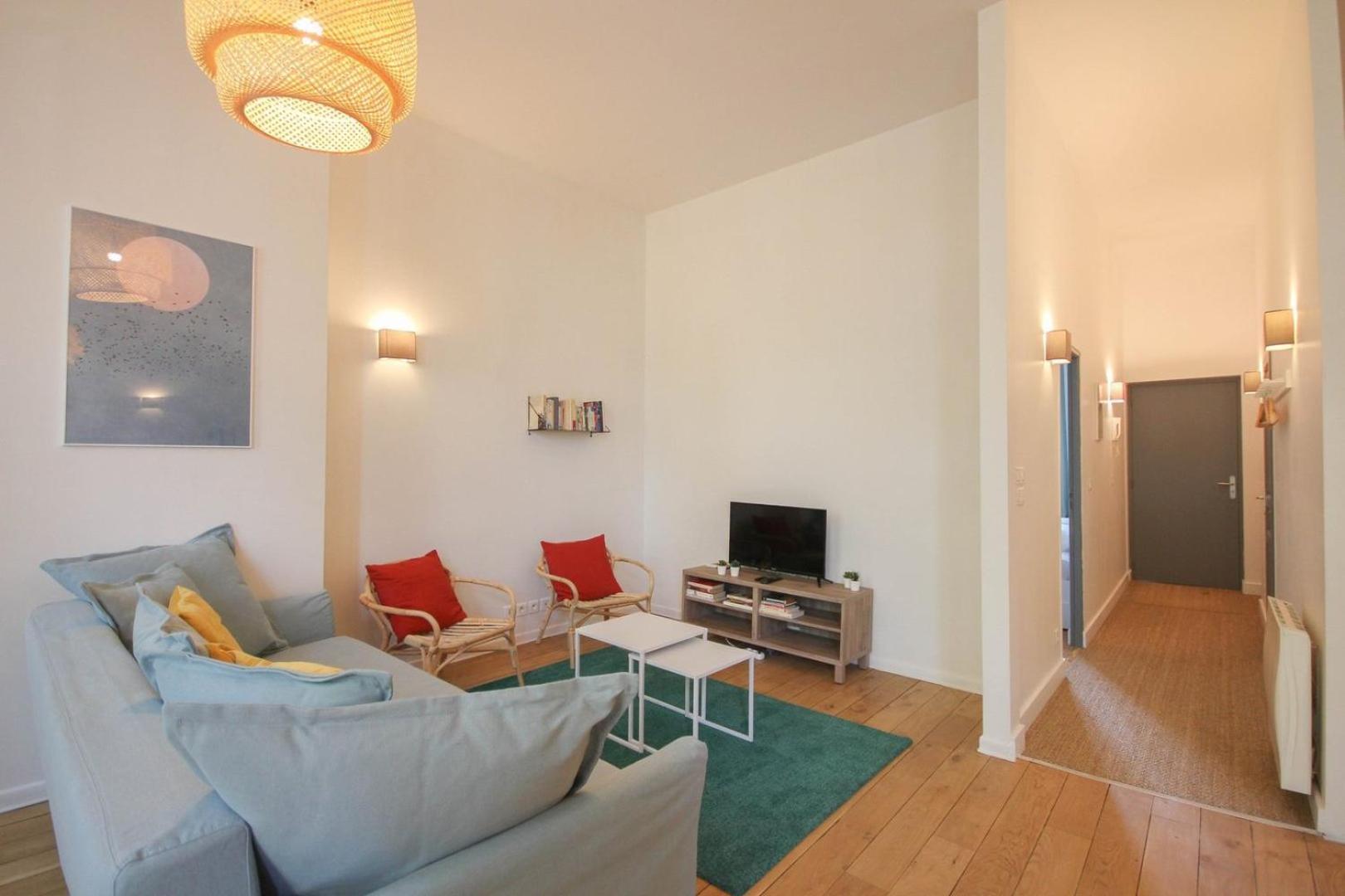 2-Bedroom Flat + Private Car Park. Lille Exterior photo