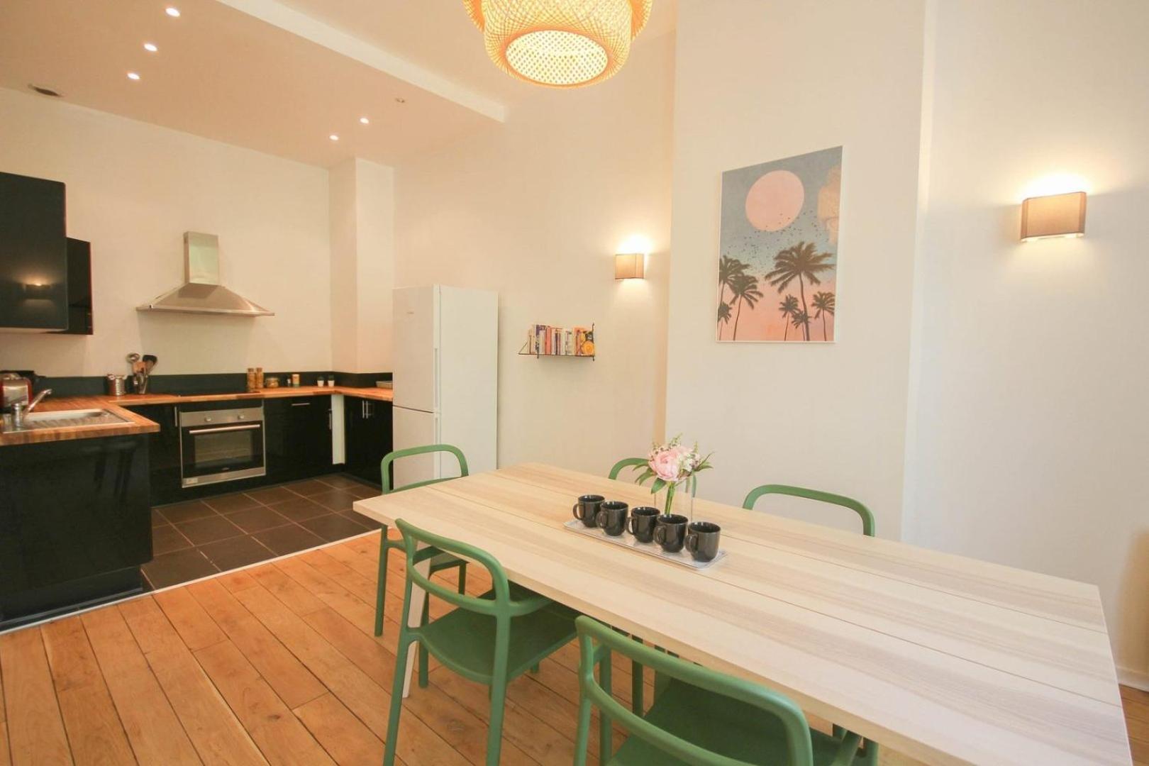 2-Bedroom Flat + Private Car Park. Lille Exterior photo